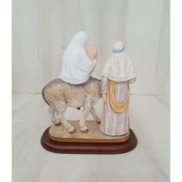 Vintage “Flight Into Egypt” 1992 Masterpiece Home Interiors Figurine, “retired” - Picture 2 of 7